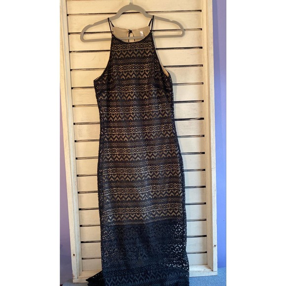 Woman’s long dress size xs small black crochet sleeveless spaghetti strap liner - Picture 1 of 13